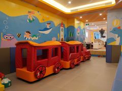 -戊辰亲子游泳俱乐部