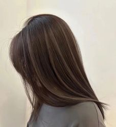 -YH HAIR SALON