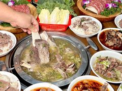 -刘少华贵州小黄牛·鲜牛肉火锅(总店)