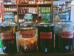 -果松木炭酸菜铜火锅·外婆参鸡汤