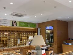 -宝丽眼镜(湖墅店)