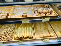 -拢香糕点(万达店)