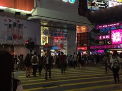 购物中心蛮集中的-兰桂坊