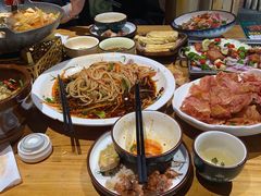 -老滇山寨•云南特色菜•地方菜•民族风情歌舞表演(金碧店)