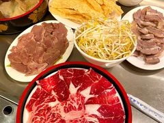 -胡须佬鸡煲四季火锅店(石厦西村直营店)
