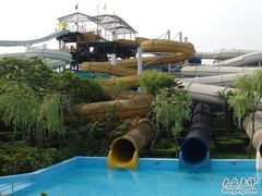 -热带风暴水上乐园(新镇路)