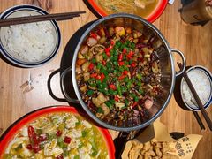 -泥糊破店小酒馆·团建聚餐(南京西路店)