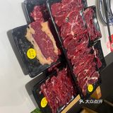 牛肉火锅# 我们今晚又来了吃货的我们，去哪里都是吃