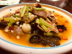 酸汤肥牛-聚缘堂·海鲜私房菜(松岭路店)