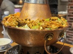 铜炉销魂蛙锅-炉小二铜锅牛蛙•川湘菜(三里屯店)