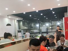 -老何家后安粉·糟粕醋海鲜火锅(三亚湾椰梦长廊店)