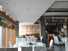 -翠山·映月湖景餐厅(映月湖公园店)