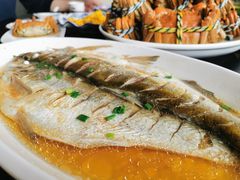 -七的湖·晚芳亭·阳澄湖农家菜·大闸蟹(莲花岛店)