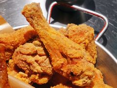 炸鸡一半一半-富乐满韩国正宗炸鸡韩国料理(虹泉路店)