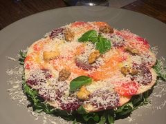 苹果和甜菜根沙拉-Carbon莫卡哆·意大利复古集市餐厅(杭州大厦店)