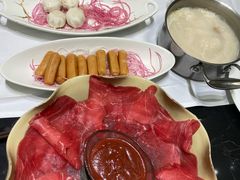 -红鼎豆捞·非遗鲍皇汤火锅(宝丰路店)