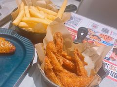 -必胜客(东大桥店)