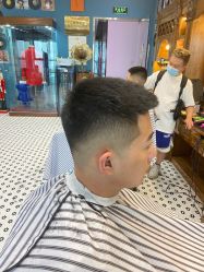 -贝勒爷专业男发
