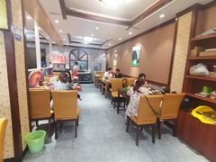 -菌之家·专业纯野生菌火锅·特色炒菌
