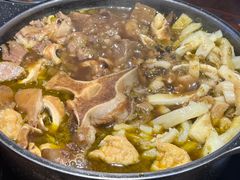 -鼎牛牛炖锅·烤串(温泉路店)