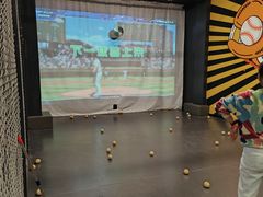 -极限PLAY运动娱乐新世界·团建派对表演休闲馆·室内高空游乐园