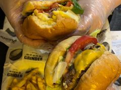 -Grinder 绞肉机汉堡(武定路店)