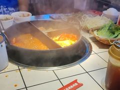 -热火朝天鲜切牛肉火锅(南强街巷店)