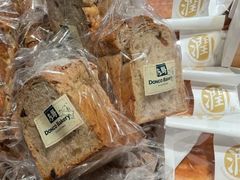 牛奶香浓土司-东哥面包(江宁大润发店)