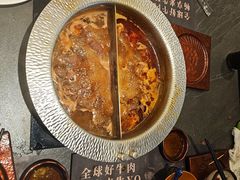 -牛YO寿喜烧·铁板烧和牛火锅自助(市府恒隆店)