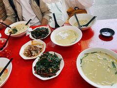 -三百碗宝应长鱼面(板仓街店)