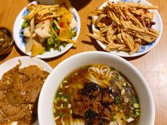 -矮子粉店1985·长沙米粉(湘春路店)