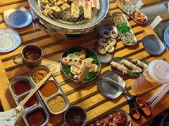 -叽叽扎扎烤肉场(生态城万达店)