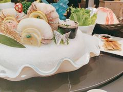 -鼎泰亨·海鲜牛肉餐厅(滨江店)