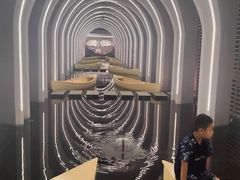 -涨巢·潮玩水疗局