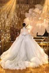 点击看大图 -MuseMarry婚纱(前海嘉里中心店)
