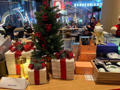 -星巴克臻选(上海合生汇1F店)