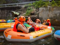 -安吉龙王山峡谷漂流