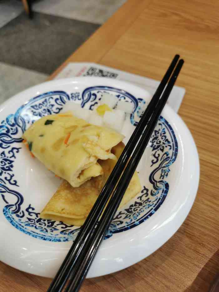 华厅1986-"真的是垃圾,菜不好吃就算了,还欺骗消费者.