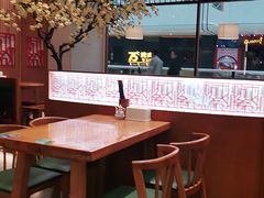 -诚铭记·虾仁汤包·成都小吃(融创店)