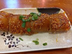 -爆炸头阿姨小四川正宗川味小吃(无任何分店)