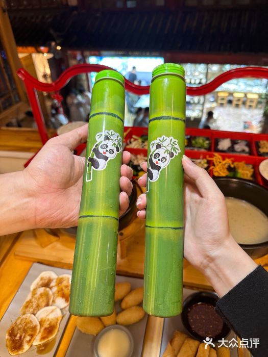 勺子米线·云南传统小吃市集(四方街店)图片