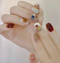 -悦指间美甲美睫美肤