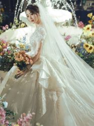 -伯瓷皇后婚纱艺术空间