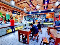 -伊穆祥牛肉面总店·清真