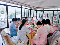 -卓玥国际月子会所(罗山路店)