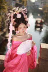 -一揽芳华汉服旗袍体验馆(拙政园店)