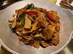 -韵秋荷(宝山龙湖天街店)
