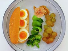 -绿叶子超市(公园大道店)