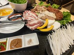 -木槿花韩式炭烤·熟成肉工坊(孙文东路店)