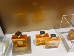 -CHANEL(德基广场店)